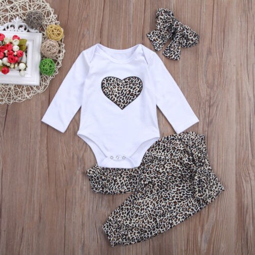 Nyfødt barn baby pige leopard blomster tøj baby tøj langærmet hjerte romper + blomster bukser + pandebånd outfit træningsdragtsæt