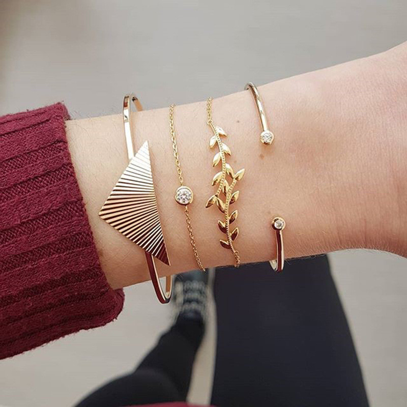 WUKALO Charm 4 stks/set Damesmode Kristal Cirkel Blad Ketting Gouden Kleur Gesimuleerde Parel Armband Set Party Bruiloft Sieraden