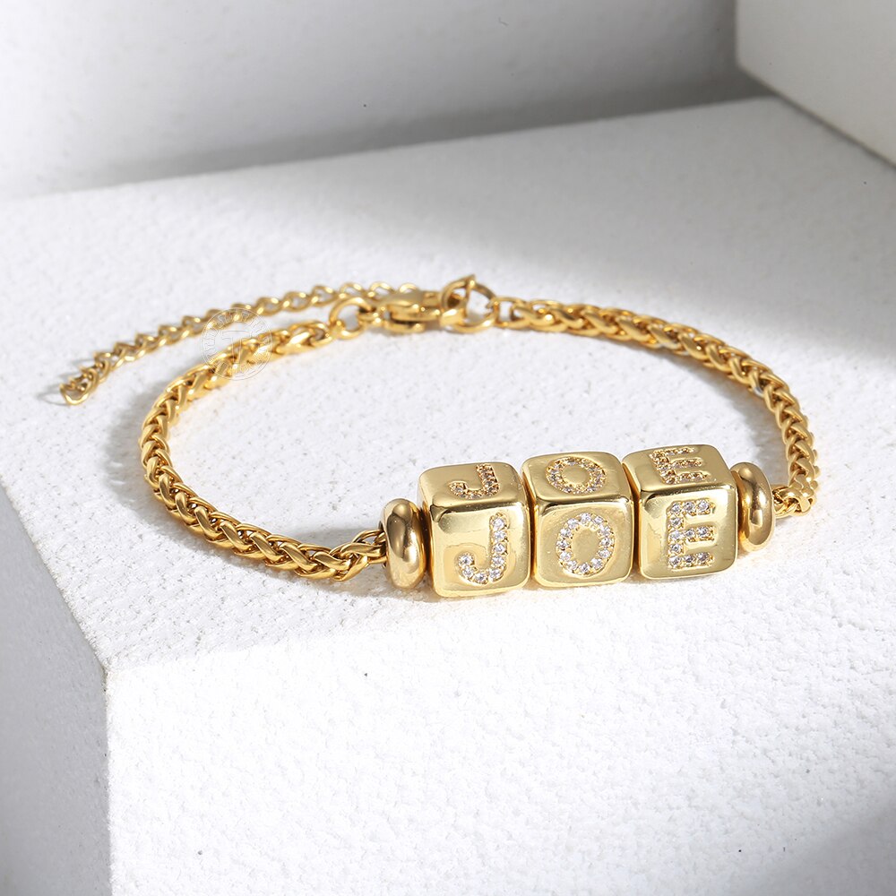 Pulsera con letras iniciales de A-Z para hombre y mujer, abalorios de cobre Micro pavé de cubo CZ, pulsera de cadena de trigo de 3mm, joyería con nombre artesanal, DB297