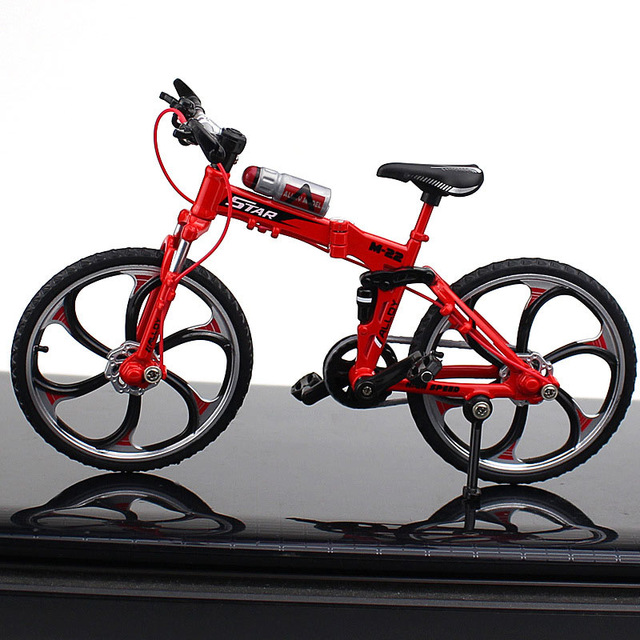 1:10 Bilancia Bicicletta Della Lega di modello 4 stili City Piegato Bicicletta Della Bici Della Strada Pressofusi In Lega di Metallo Modelli di Biciclette Per i bambini di Raccolta giocattolo: Folded Bike Red