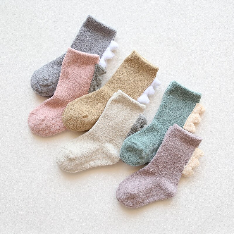 Herbst und Winter Verdickung freundlicher Socken Karikatur freundlicher Socken Baby Mädchen Socken Kleinkind Boden Socken Nicht-Unterhose Baby jungen Socken