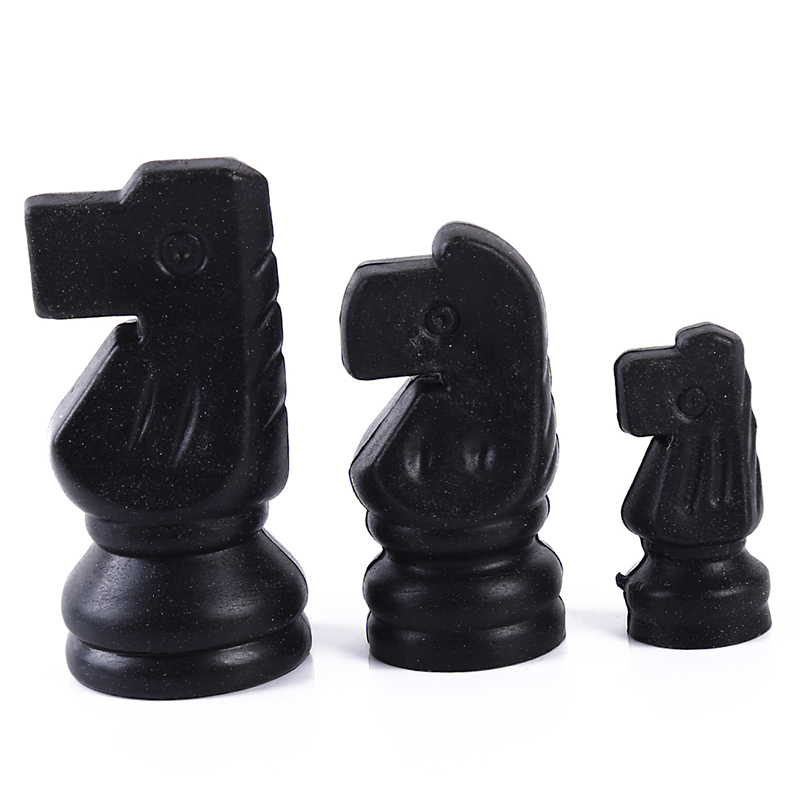 Medieval Chess Pieces/plastic Complete Chessmen Chess Magnetic International Word Chess Game Entertainment Black&white 31mm