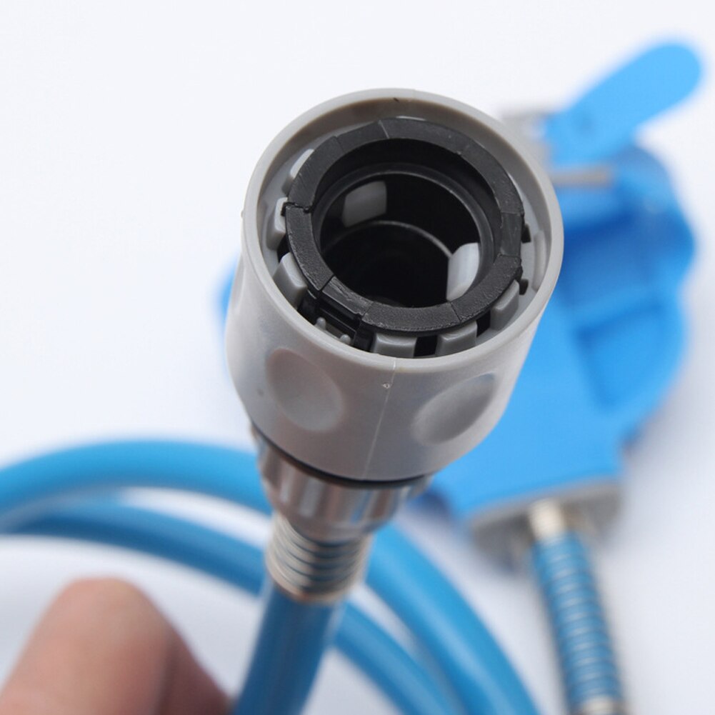 Huisdierbadgereedschap, comfortabele massage-apparaat, douchegereedschap, schoonmaak- en wasbadverstuivers, hondenborstel, huisdierbenodigdheden