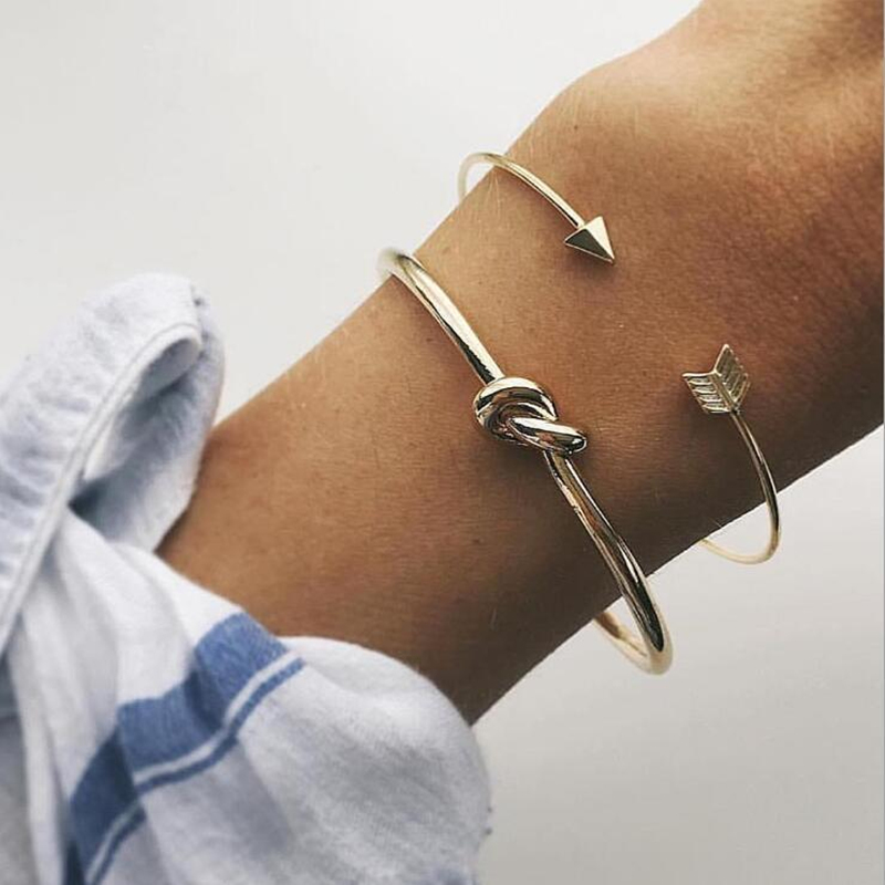2 stks/set Vintage twist Manchet Open Armband Bangles voor Vrouwen Eenvoudige Gouden Kleur Pijl Geknoopt Charms Armband Sieraden Vrouwelijke