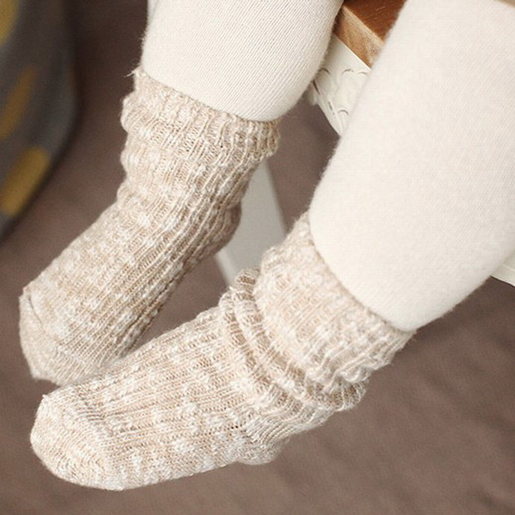 nuevos calcetines para niños de Color caramelo sólido algodón para bebé antideslizante calcetines suaves cálidos para niño niña pequeña 0 -4T: Cream / 2 to 4T