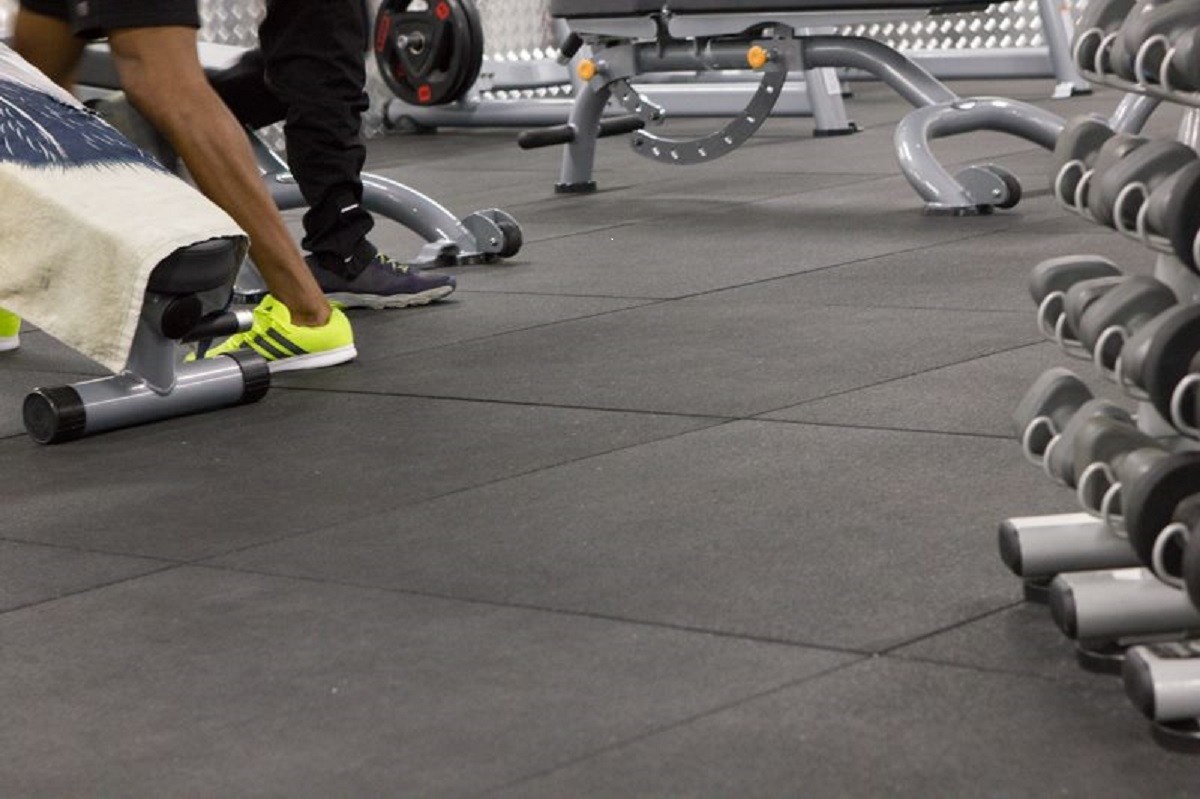 SUELO CROSSFIT EN LOSETA 100X100X2,5 CM - ALTO IMPACTO PRECIO POR PIEZA
