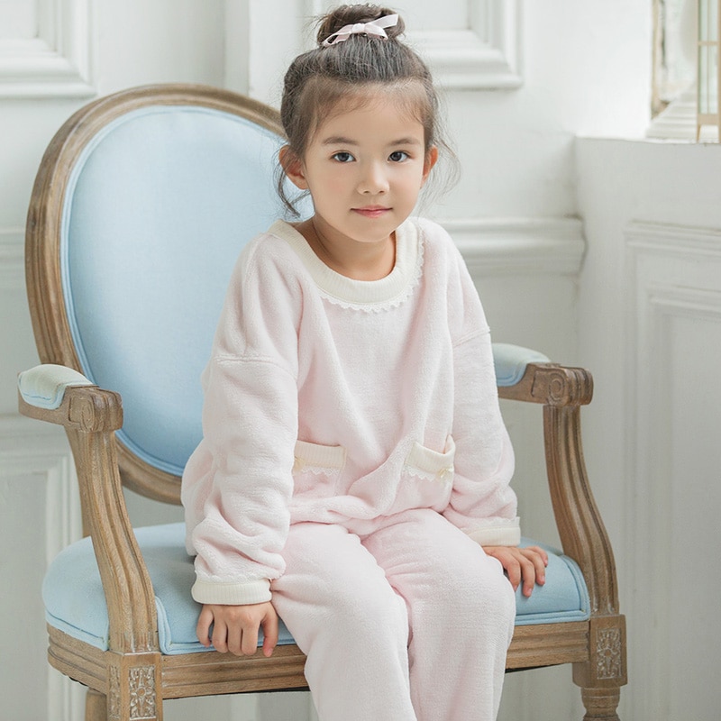 Syksytalvi lasten tyttöjen lolita pinkit flanelliset pyjamasetit.pitsiset topit+housut.vintage taaperolasten pyjamasetti.sleep loungevaatteet