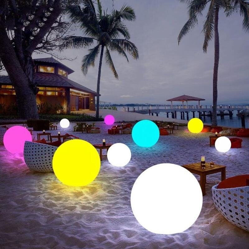1Pc Opblaasbare Lichtgevende Bal Pvc Afstandsbediening Led Knippert Strandbal Kinderen Water Golf Bal Outdoor Speelgoed