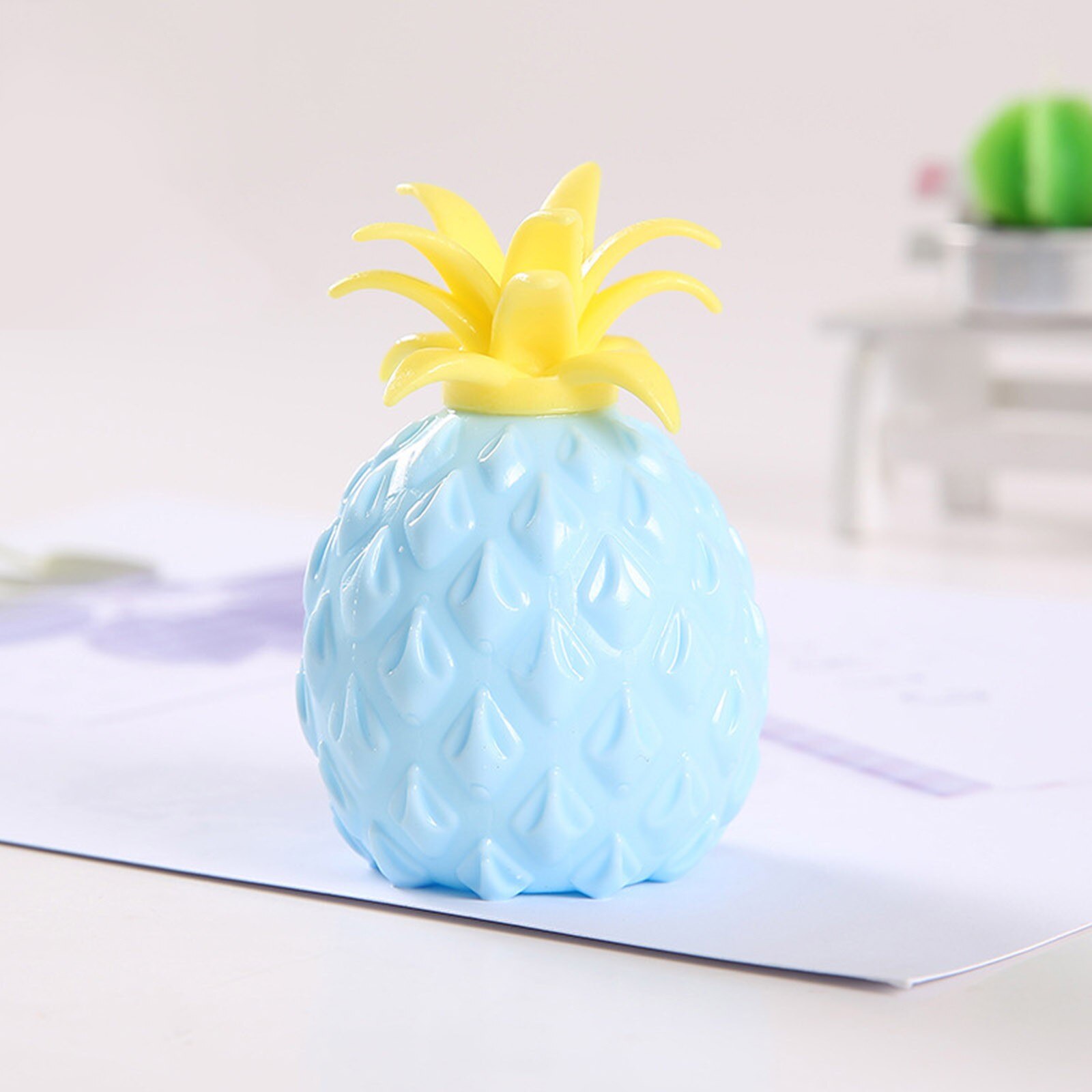 1Pcs Ananas Stress Druif Bal Grappige Gadget Decompressie Speelgoed Voor Kinderen Stress Autisme Hand Pols Squeeze Speelgoed