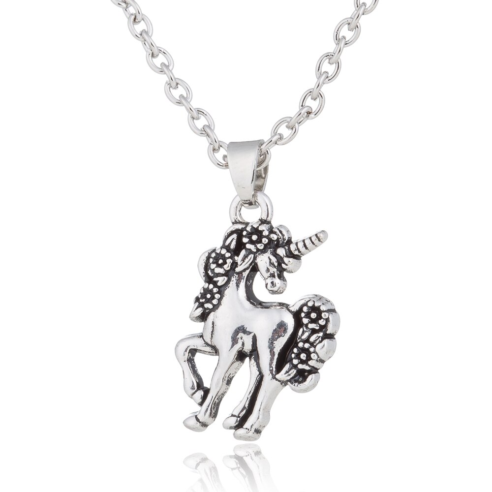 Oly2u Personalize Racing Horse Pendant Necklace for Women Cute Animal Necklaces Men Jewelry Accessories Best Birthday: XL283S