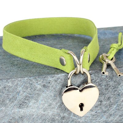 Cool Punk Goth heart love lock collar necklace Necklace Metal Love clavicle necklace Adjustable Jewelry for Women: Grass green