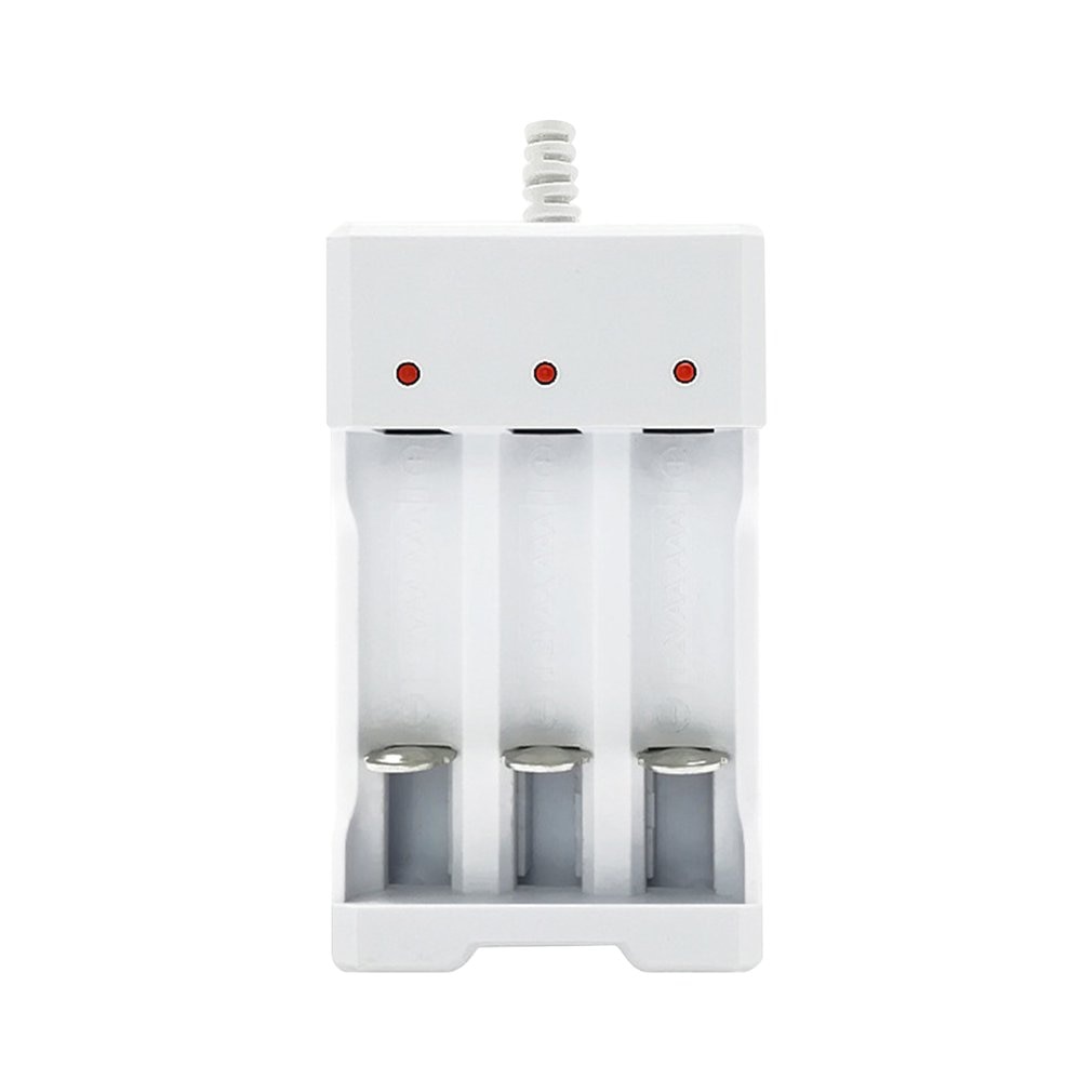USB Slots Battery Charger Fast Charging Short Circuit Protection AAA and AA Rechargeable Battery Station: 1