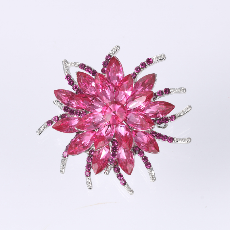 Baiduqiandu Brand Shining Crystal Trendy Bloem Broche Pins Sieraden in Verschillende Kleuren voor Vrouwen: pink