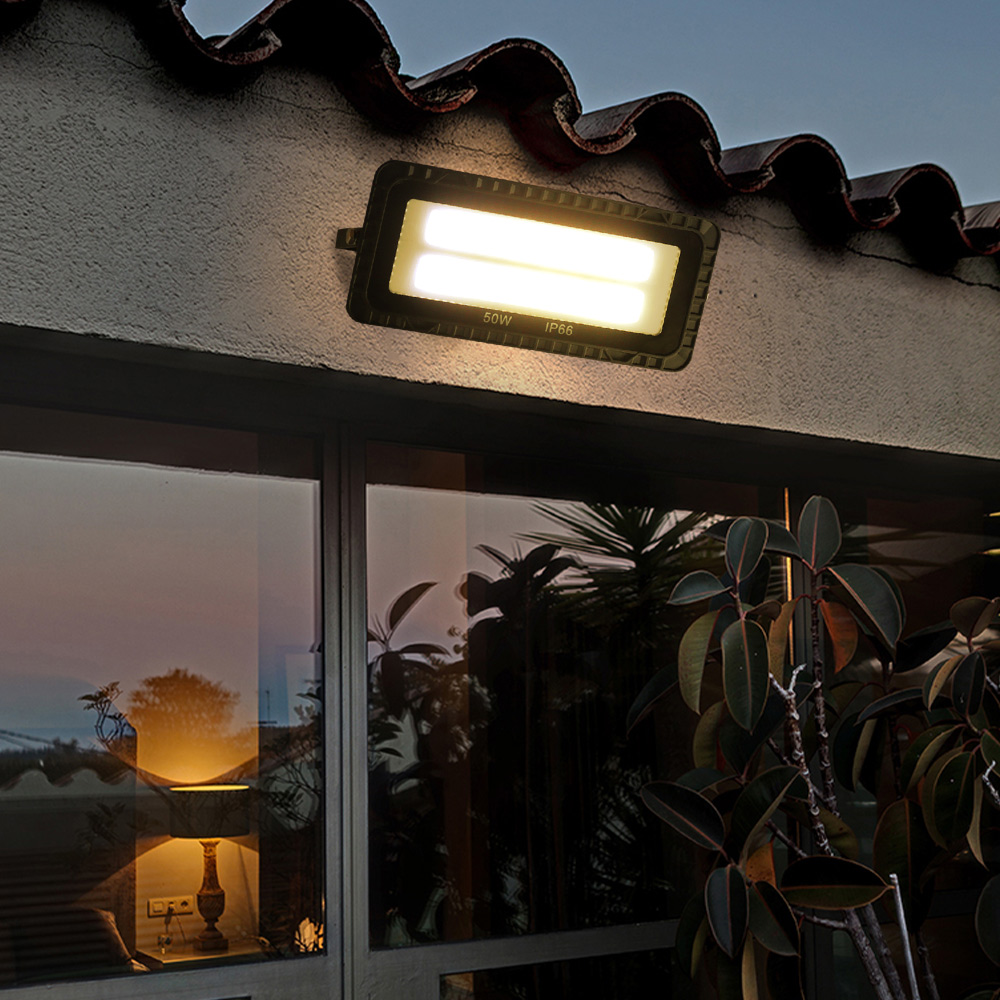 Led Schijnwerper 50W 100W 200W Ip66 220V Buitenverlichting Cob Schijnwerper Waterdichte Outdoor Projector Led Tuinlamp