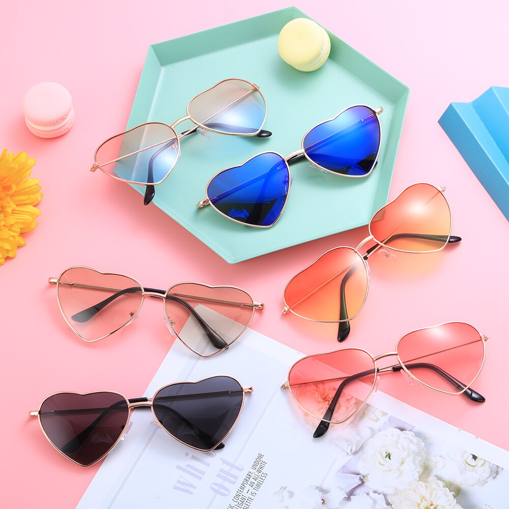 1 unidad de gafas de sol en forma de corazón retro UV 400 Color caramelo gradiente océano lentes marco de Metal vestido de fantasía ropa de calle mujer