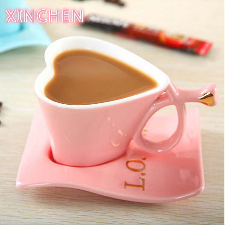 Taza de cerámica creativa en forma de corazón, café europeo, té en forma de corazón, pareja, novedad