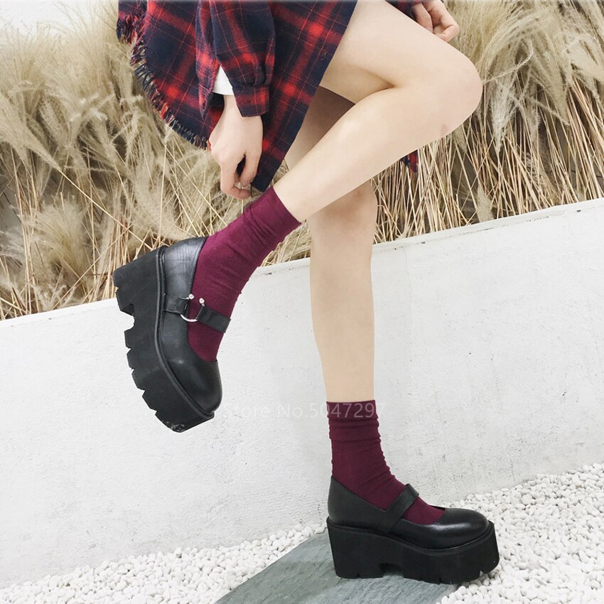 Zapatos de plataforma góticos japoneses para mujeres Harajuku Lolita chicas Kawaii estudiante de la Universidad JK punta redonda uniforme Sandalias de tacón alto PU