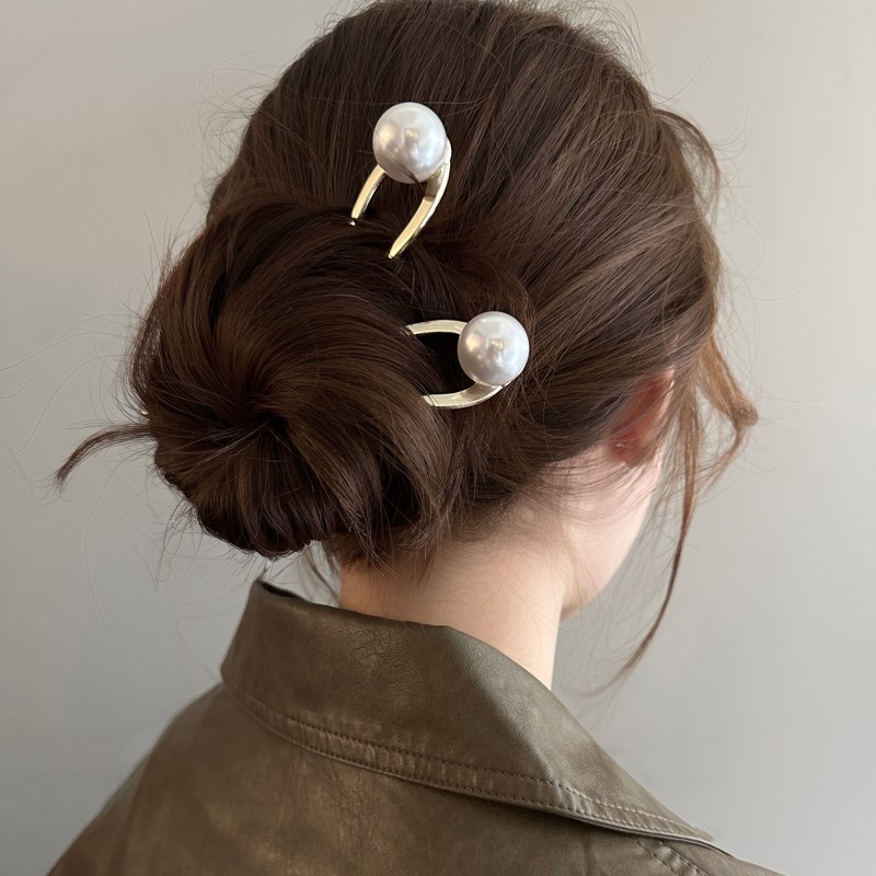 Nuevas horquillas de perlas coreanas en forma de U, pasadores de Clip de Metal para el cabello, palillos para el cabello para mujeres y niñas, accesorios para peinados,