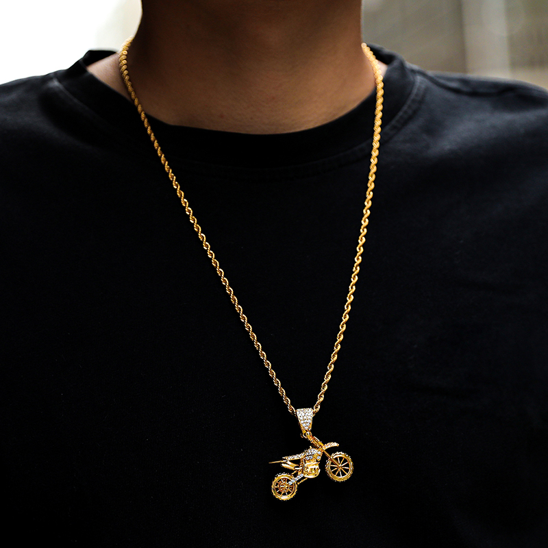 Collier pendentif moto plaqué or pour homme, Zircon cubique glacé AAA, colliers de la présidence en cuivre pavé, bijoux de charme, hip pop