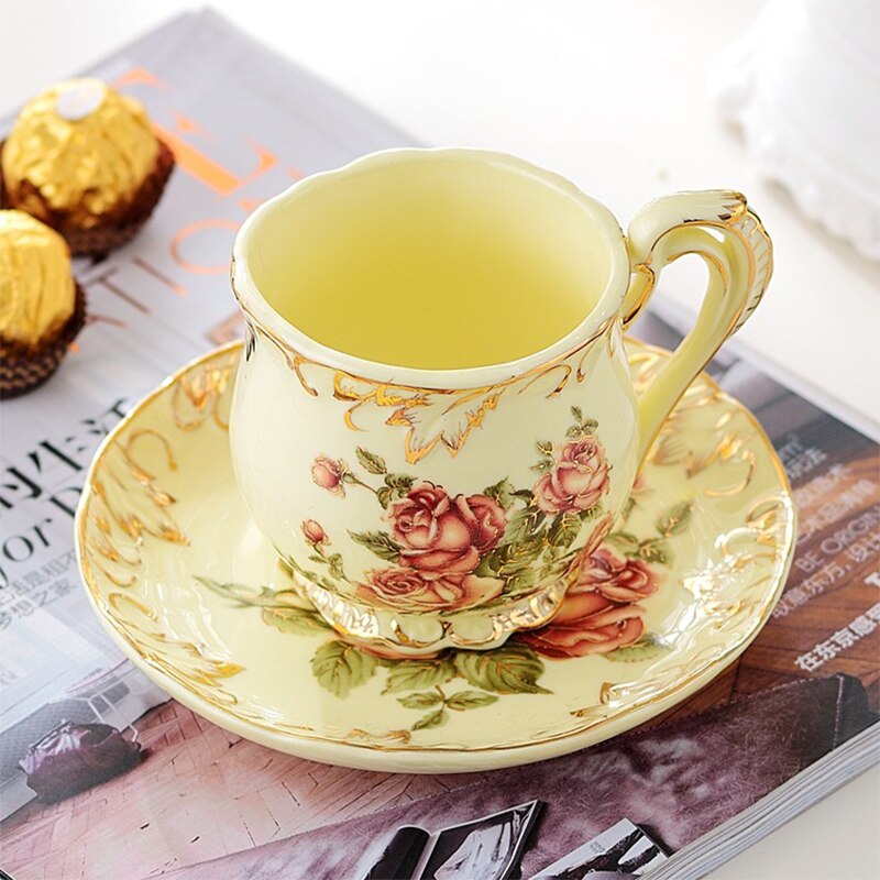 Lvory Porcelain Coffee Cup Beating Western Ceramic Coffee Cup Plate Rose Coffee Pot Set: Coffee cup