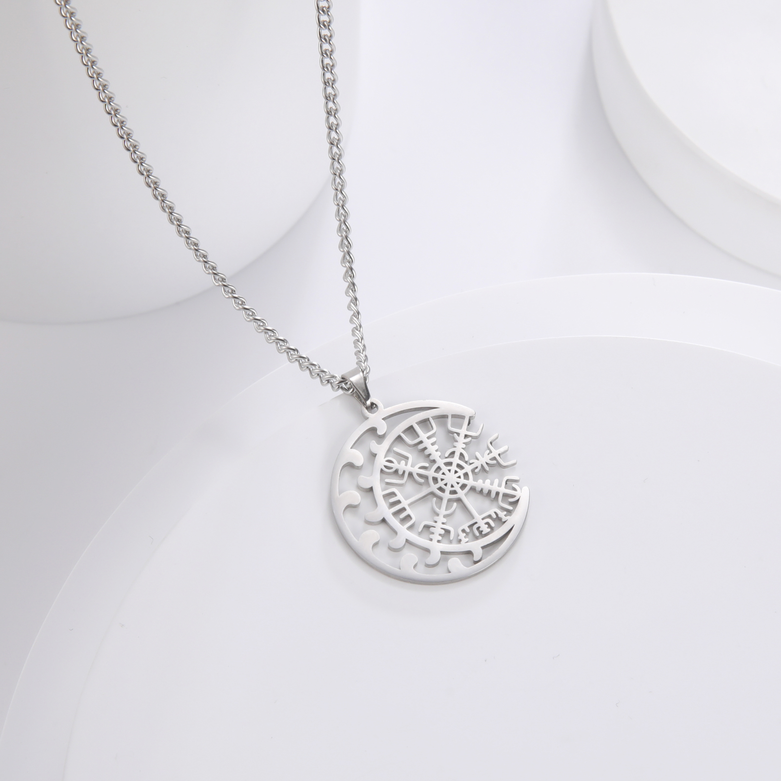 Collares de brújula vikinga de acero inoxidable para hombres, amuleto de runas nórdicas, colgante de Vegvisir, joyería de Luna Supernatural