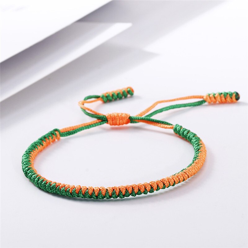 35 farben Tibetischen Buddhistischen Geflochtenen Seil Knoten Armbinde Charme Handgemachte Glück Weben Gewinde Armreifen Für Frauen Männer Modeschmuck: Blau verzinkt