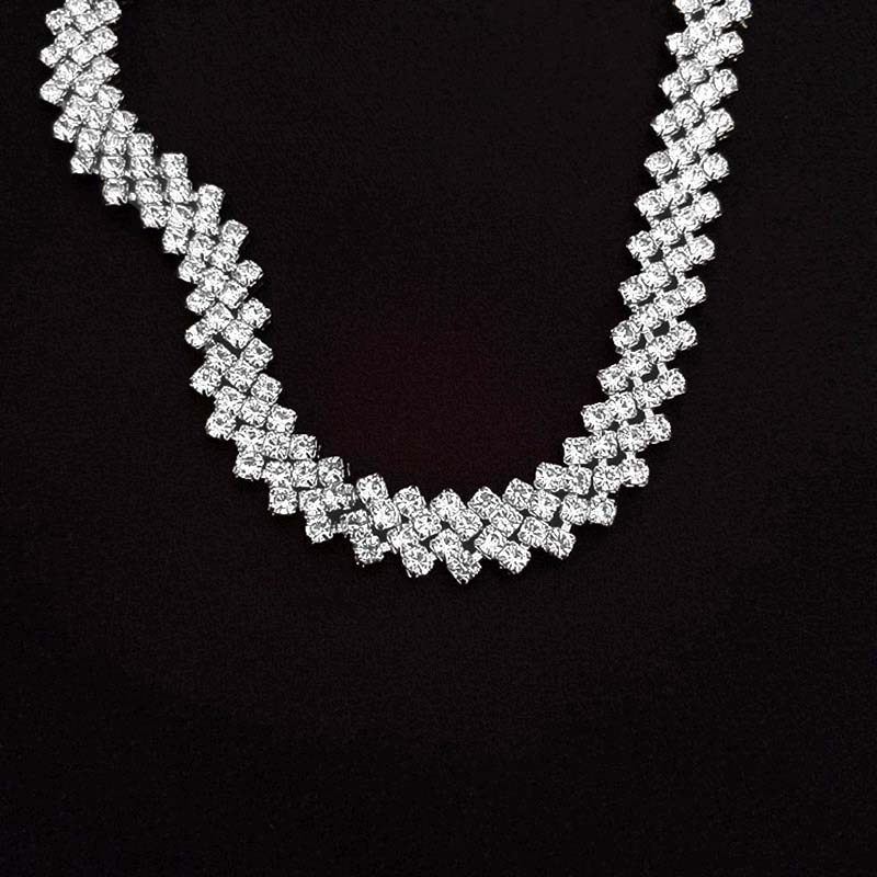 Shiny Rhinestone Choker Kettingen Voor Vrouwen Eenvoudige Korte Chokers Zilveren Kleur Collares Charm Sieraden Anniversary
