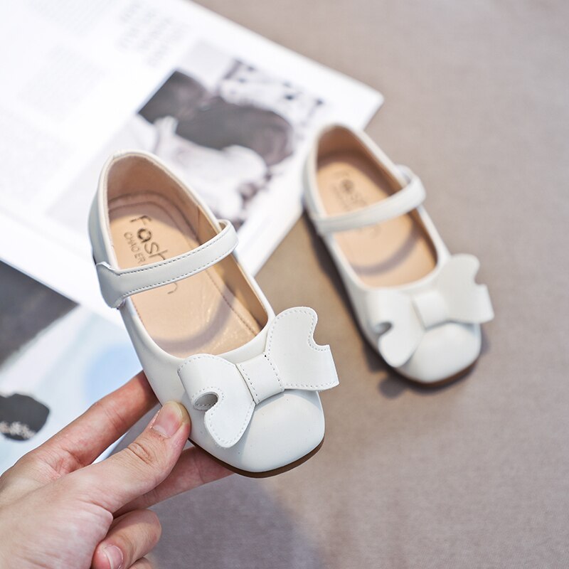 Effen Kleur Baby Meisje Leer Leisure Schoenen mode meisjes zachte dance party schoenen Zoete Strik Prestaties SM015