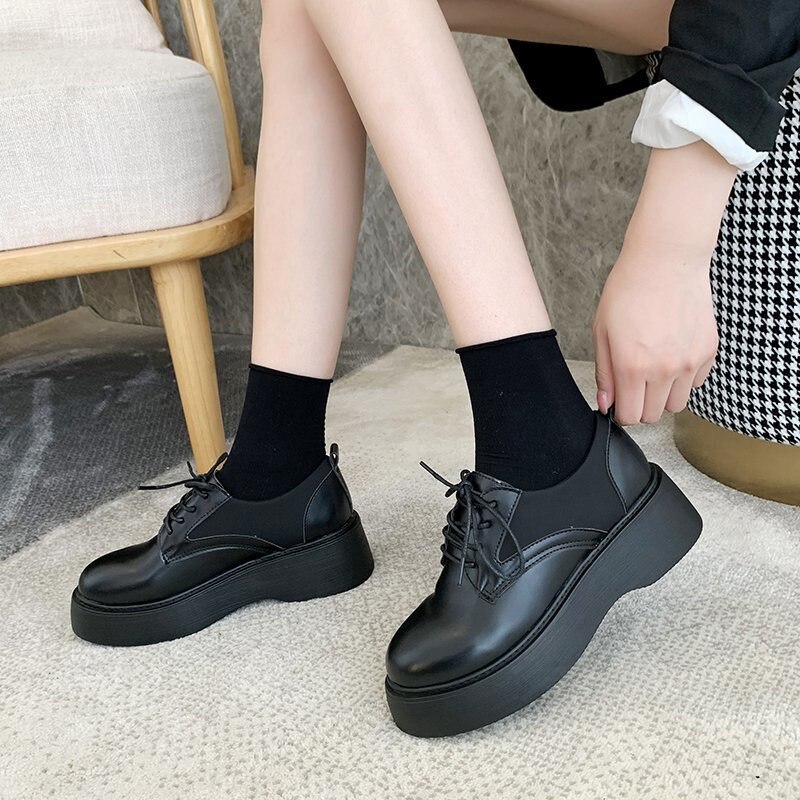 Kawaii årgang sko plattform lav hæl sko japansk jk uniform sko høyskole kvinnelige joggesko søte lolita sko plattform: matt / 6