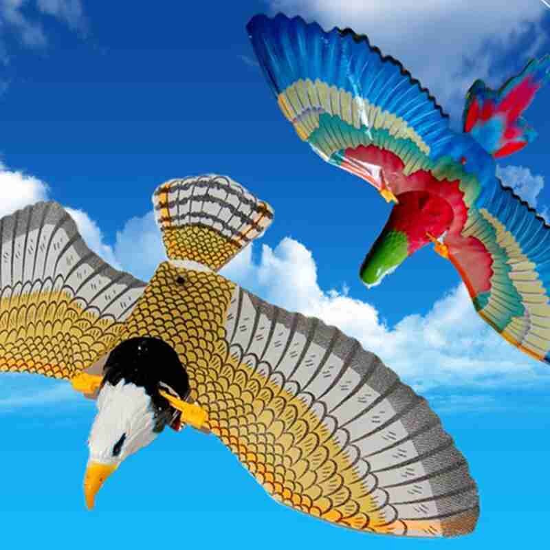 draussen Elektrische Fliegende VöGel Spielzeug 360 Grad Rotierenden Auge Pädagogisches Spielzeug LED Hängen Spielzeug freundlicher Adler Papagei glühend Mit F z0I5