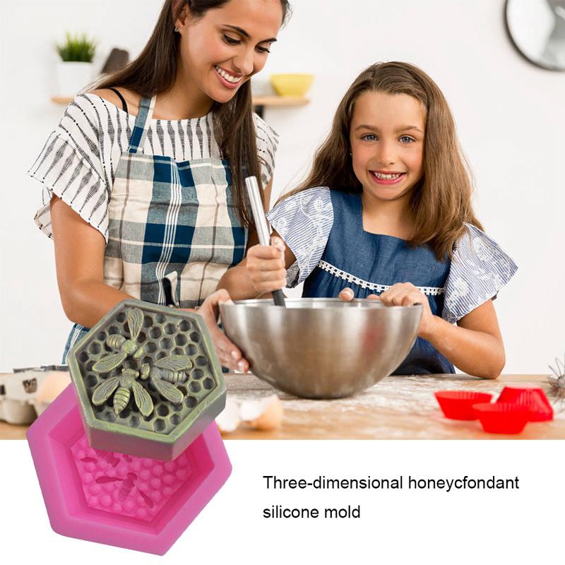 LIANCHEN 3 stuks Bee fondant siliconen vorm honingraat fondant bijen bijen fondant bijen siliconen vormen honingraat honingraat vorm DIY siliconen vormen voor cake, koekjes, snoep, zeep en chocolade LIANCHEN 3 stuks Bee fondant siliconen vorm honingraat fondant bijen bijen fondant bijen siliconen vormen honingraat honingraat vorm DIY siliconen vormen voor cake, koekjes, snoep, zeep en chocolade