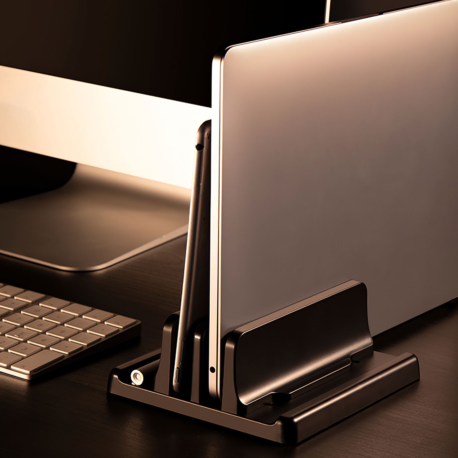 Vertical Laptop Stand For Macbook Air Pro 13 15 16 Desktop Aluminum Stand With Adjustable Dock Size For Notebook Stand