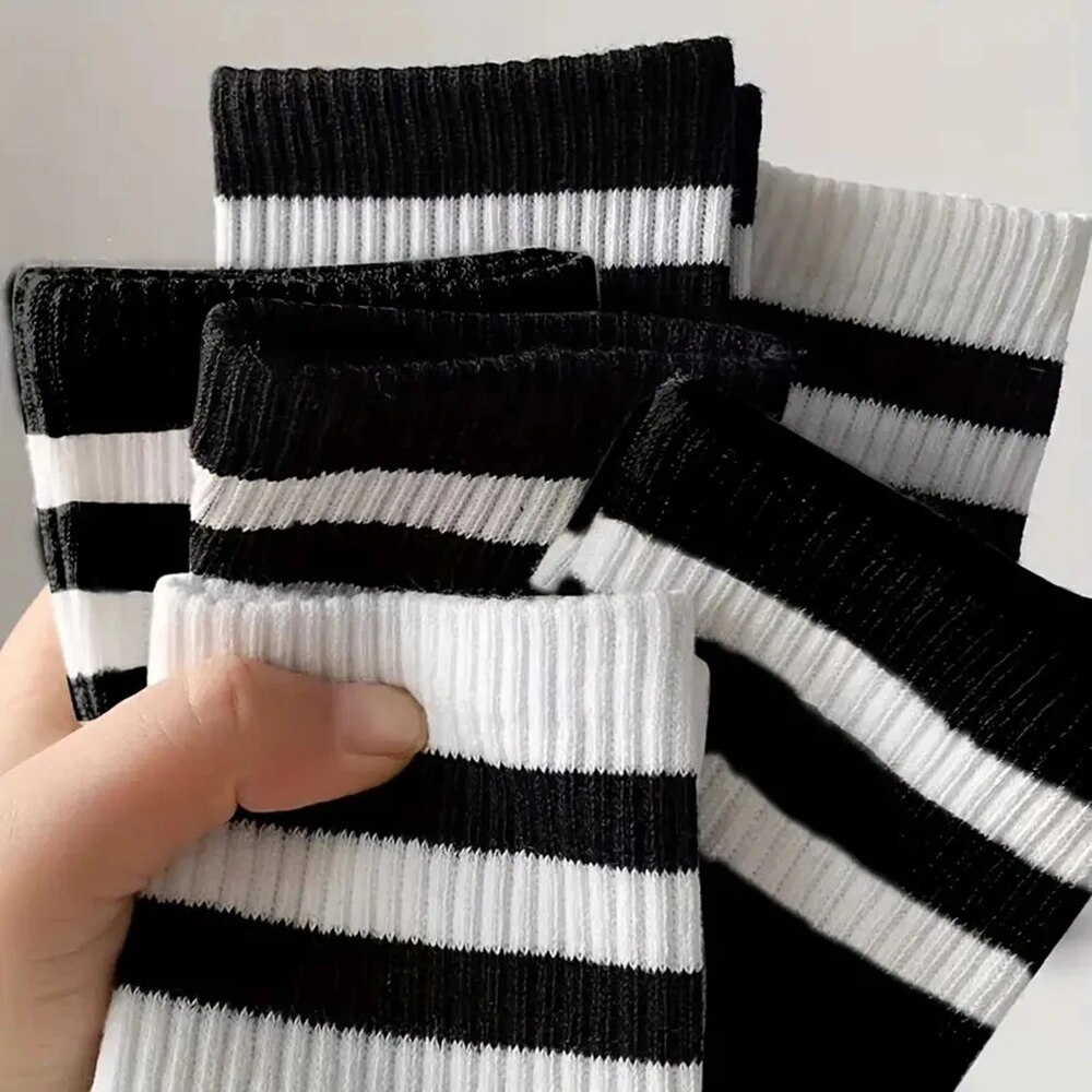6/10/15/20 Pairs Men Socks Spring Autumn Casual Black White Striped Socks Breathable Mid Tube Sock High Round Neck Socks