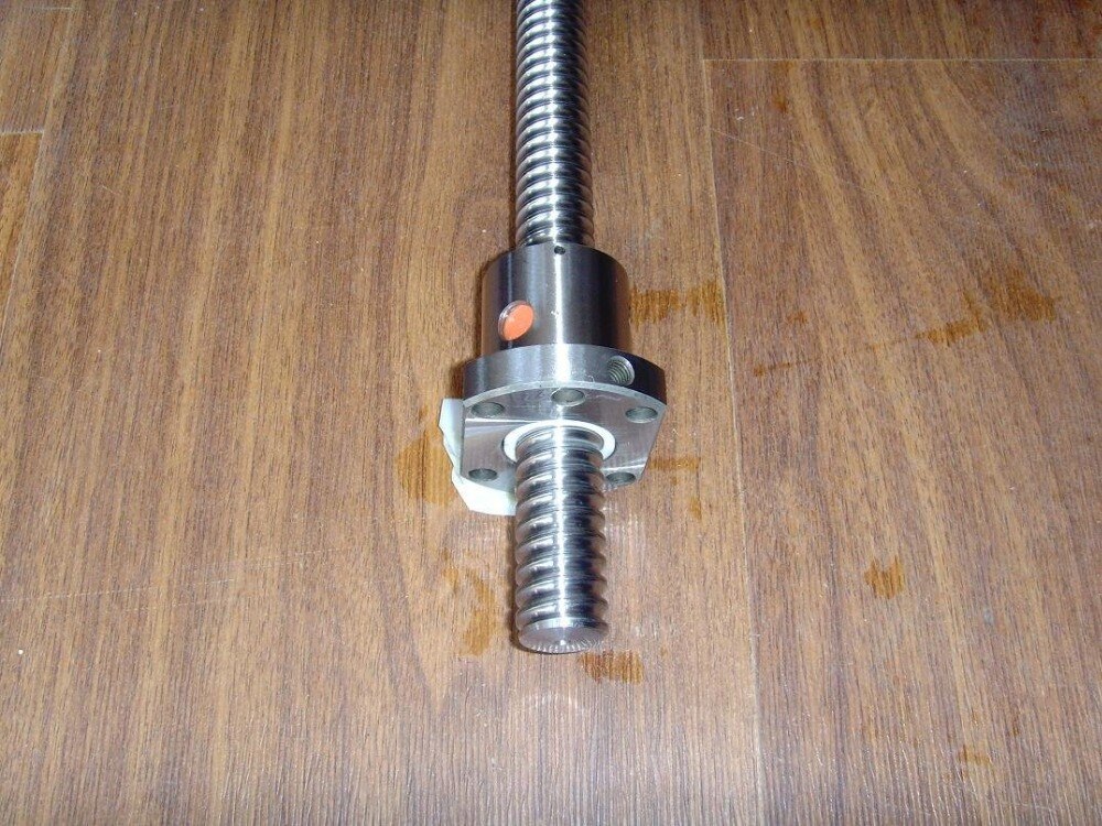 1 set SFU2005 ball screw 550mm length screw shaft with one single ball nut no end machined