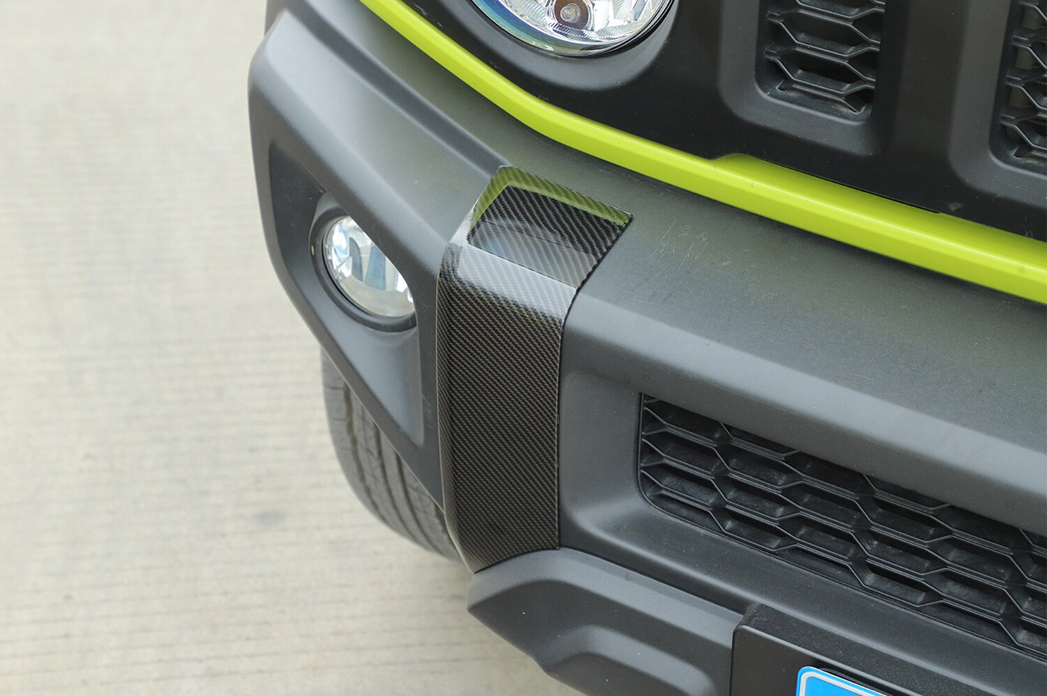 Autocollant de décoration pour pare-choc avant, en Fiber de carbone ABS, pour Suzuki Jimny , , , 2022, accessoires extérieurs de voiture
