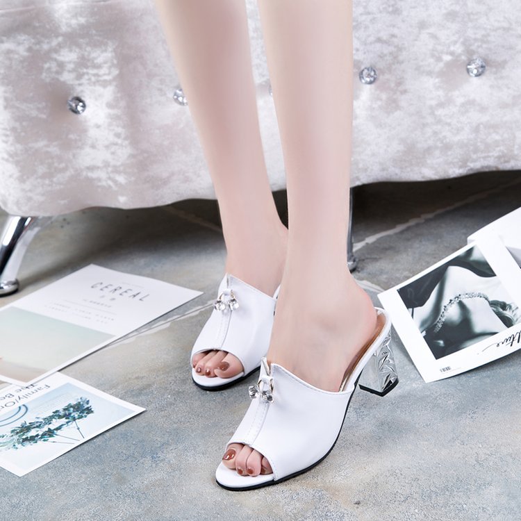 Neue frauen Sandalen Hausschuhe Frühling Fisch Mund Quadrat Sandalen und Hausschuhe Frauen alias Mujer