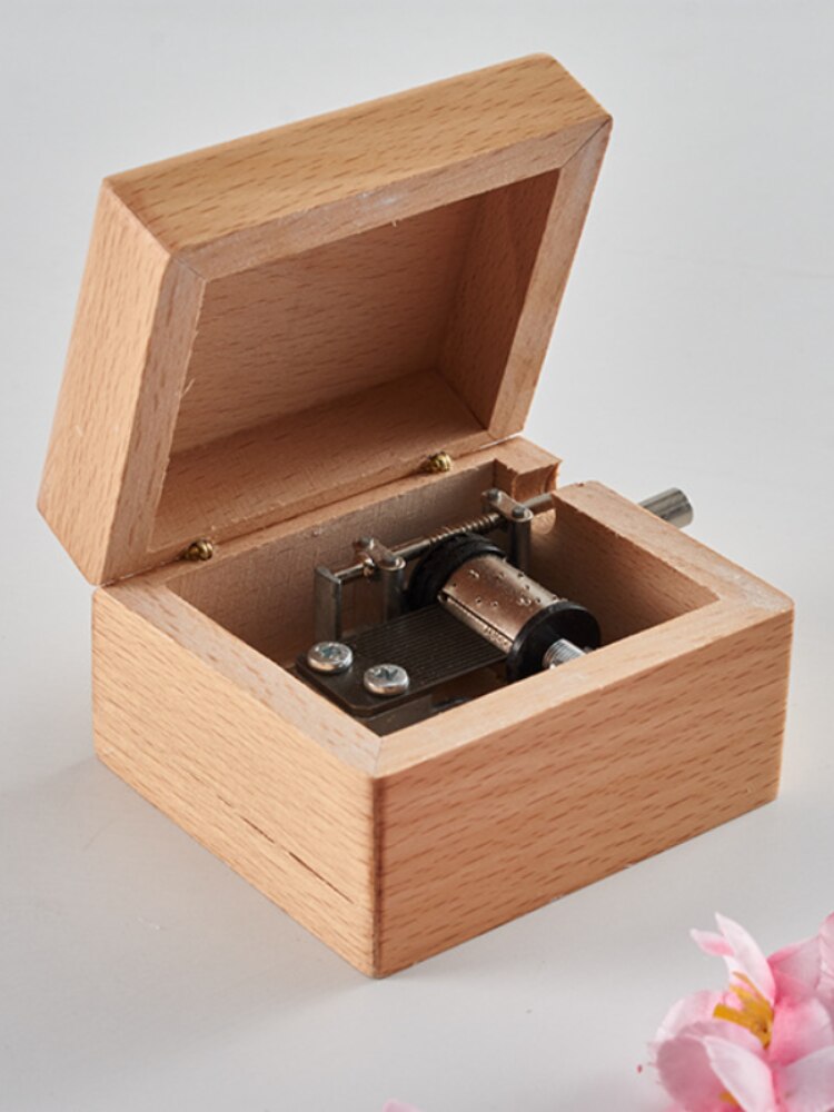 Beech Wood Music Box Hand-cranked Music Box Wooden Chinese Music Box Children's Birthday Home Desktop Decoration Bedroom