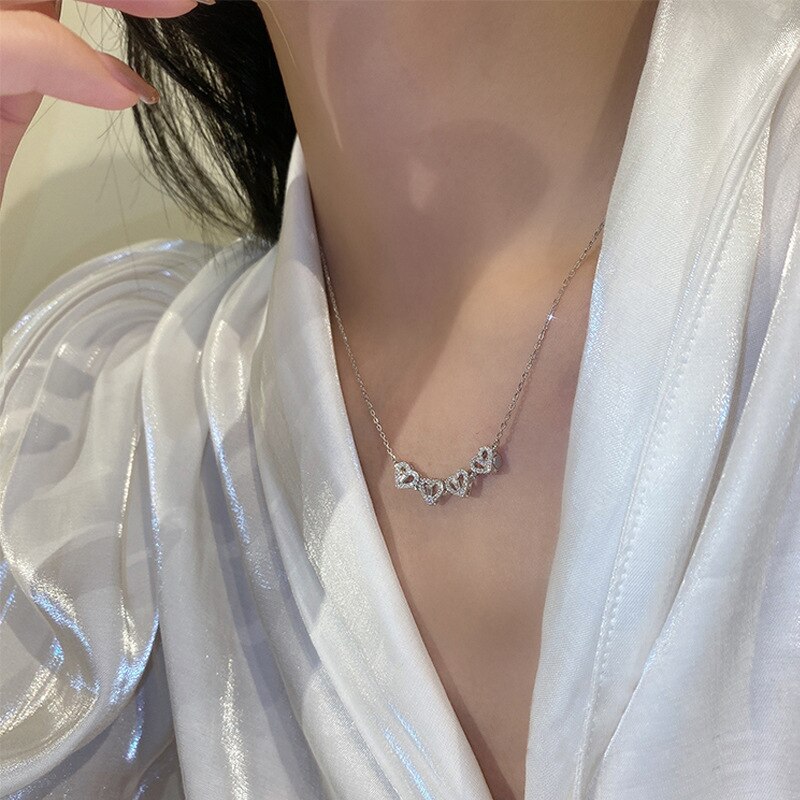 Collier trèfle à quatre feuilles pliable magnétique en forme de cœur, pendentif , de mariage, bijoux de fête