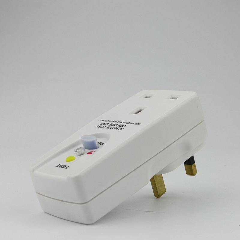 -Uk Plug 13A Gfci Leakage Protection Plug Rcd Socket Home Circuit Breaker Cutout Power Trip Switch- Uk Plug