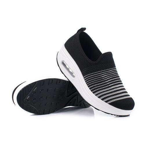 Women's Platforms Breathable Mesh Slip On Walking Fitness Shoes Soft Cushioning Swing Shoes: Black / 38