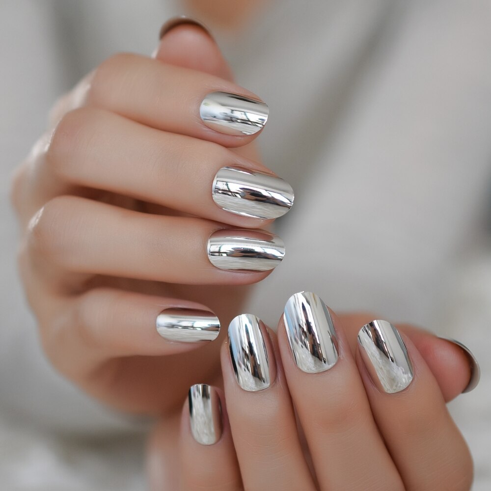 24pcs Zilver Medium Kunstmatige Volledige Gebogen Nail Metal Oval Meisjes Nep Nagels Spiegel Koele Valse Nagel Met Lijm Sticker