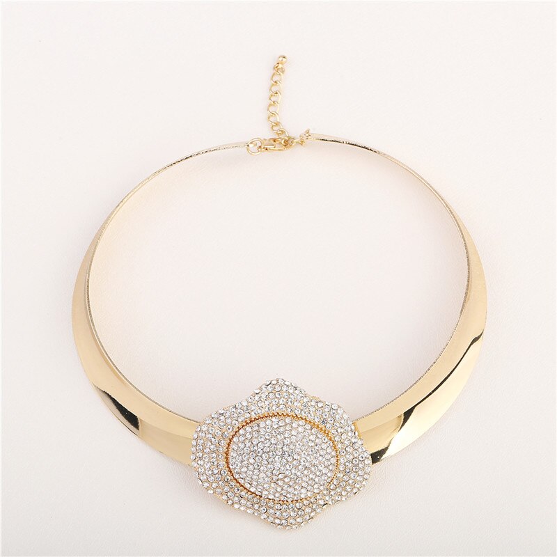 Luxe Rhinestone Inlay Bloem Chokers Ketting Vrouwen Champagne Gold Draaimomenten Kraag Grote Statement Kettingen Maxi Sieraden