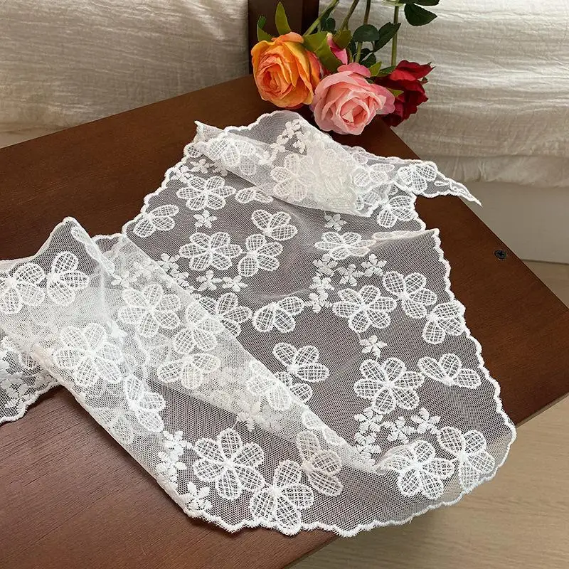 Blanc tissé dentelle florale cheveux écharpe enveloppes femmes rétro Triangle foulard chapeau voyage dentelle cheveux écharpe bandeau cheveux accessoires: GRIS