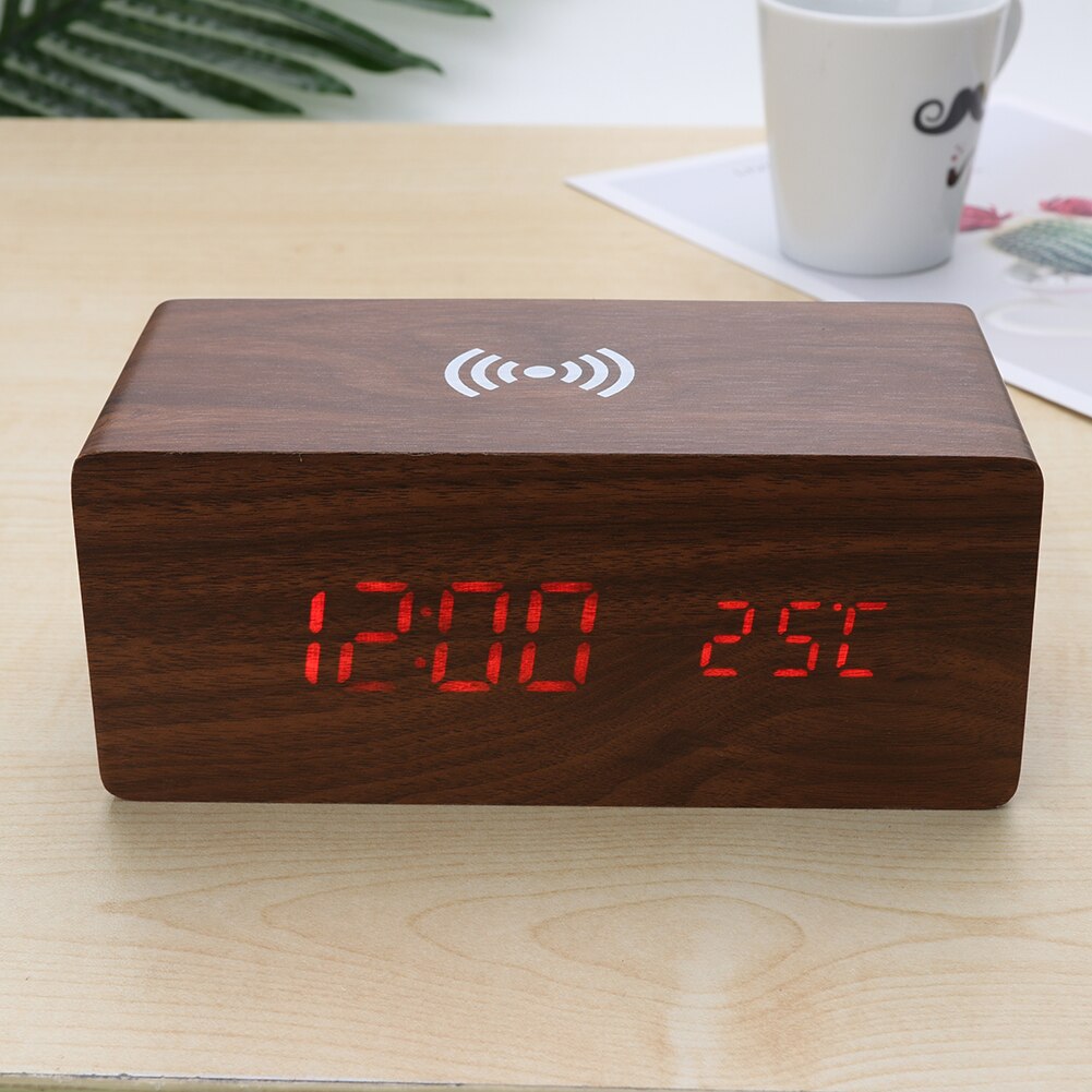 Digital Home Decoratie Houten Elektrische Wekker Met Draadloos Opladen Pad Led Digitale Lader Voor Slaapkamer: A3