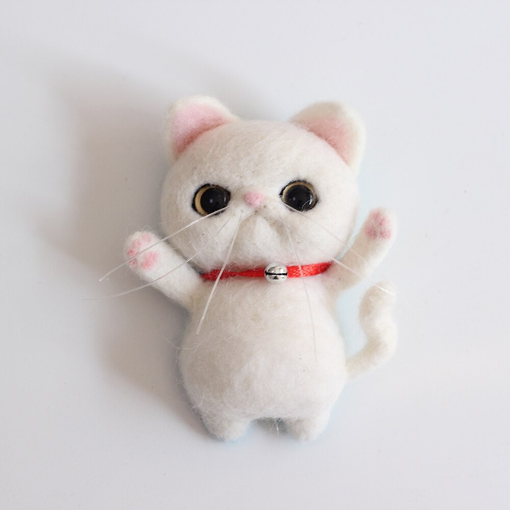 4 Uds lana de fieltro gato broche DIY pendientes lindo animales de fieltro de aguja Kit para principiantes para chicas: White Cat
