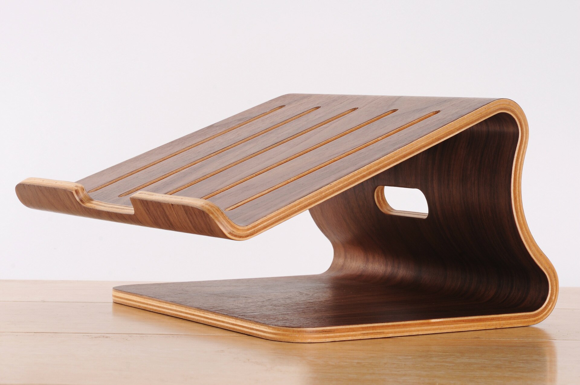 Newest Laptop Cooling Pad Walnut Birch macbook cooling base wooden laptop cooling bracket Laptop universal: Walnut