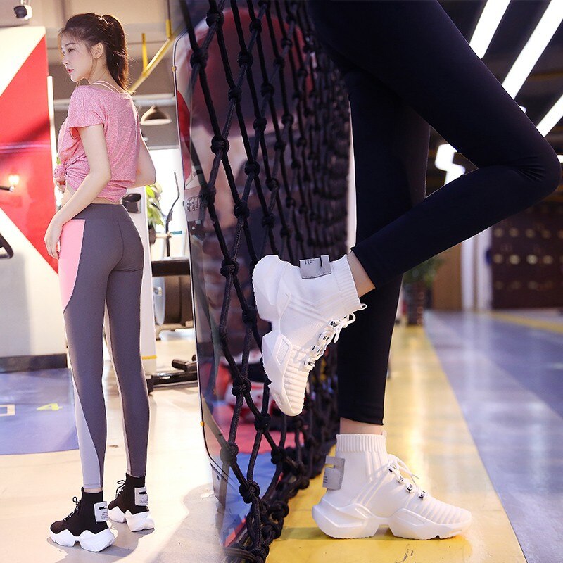Kvinder vulkaniserede sneakers høj top platformsok støvler far sko kvinde tyk sål mesh åndbar sorte damesko