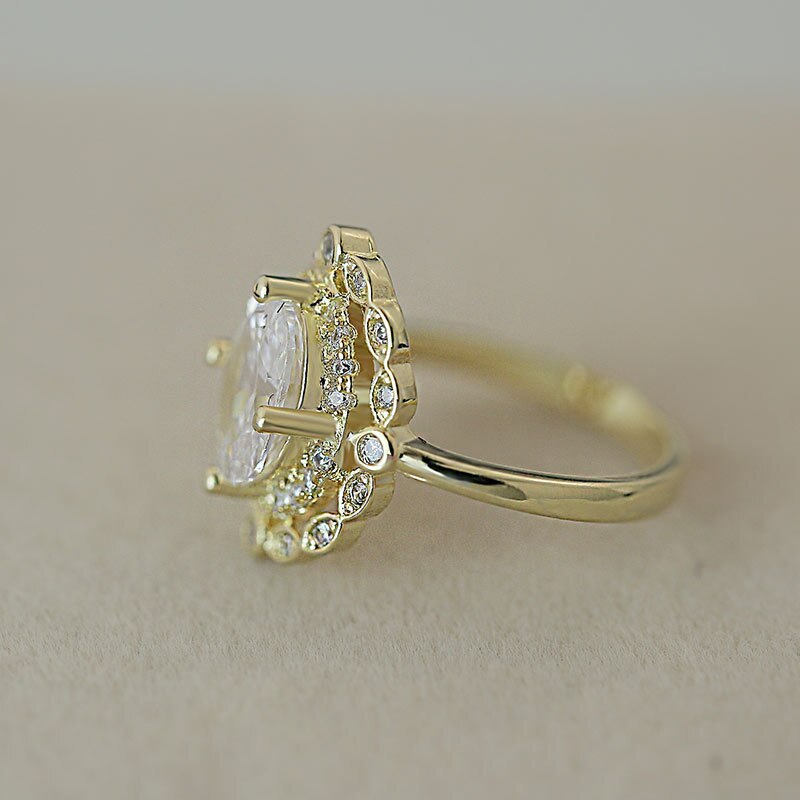 Huitan vintage stilfuld simpel ring kvindelig euro cz grenindstilling engagement smykker til elsker
