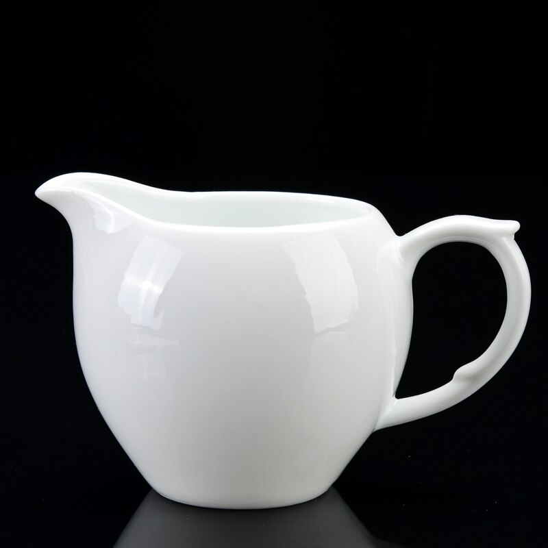 Ceramic Handmade Tea Sea Male Cup Chinese Teaset Fair Cup Hand Grasping Antique Tea Separator Tea Accessories