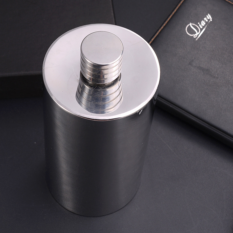 304 stainless steel kettle thickened, Jin filled cylindrical kettle, Russian portable round Baijiu: 1kg-Sanding